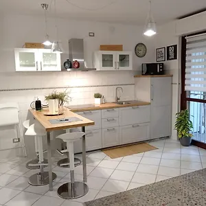 https://ag-apartment.it-lombardy.com